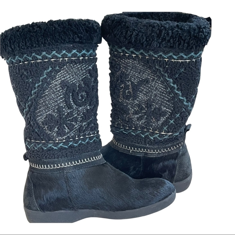 Tecnica black Fur goat hair boots NWOT